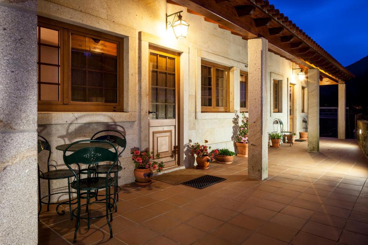Cerca Dos Passais Villa Entre Ambos os Rios Exterior foto